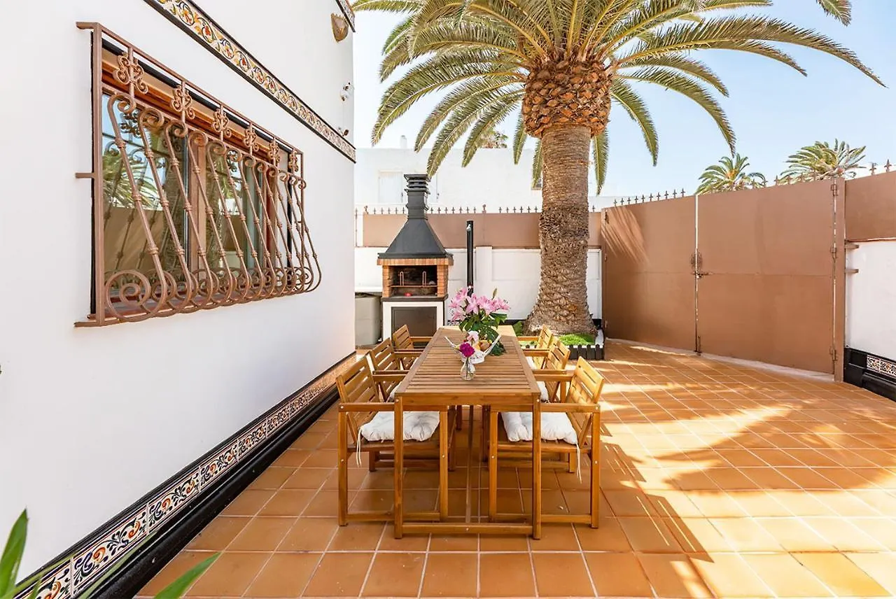 Villa Corralejo Bay Beachfront Corralejo By Holidays Home 0*,  Spain