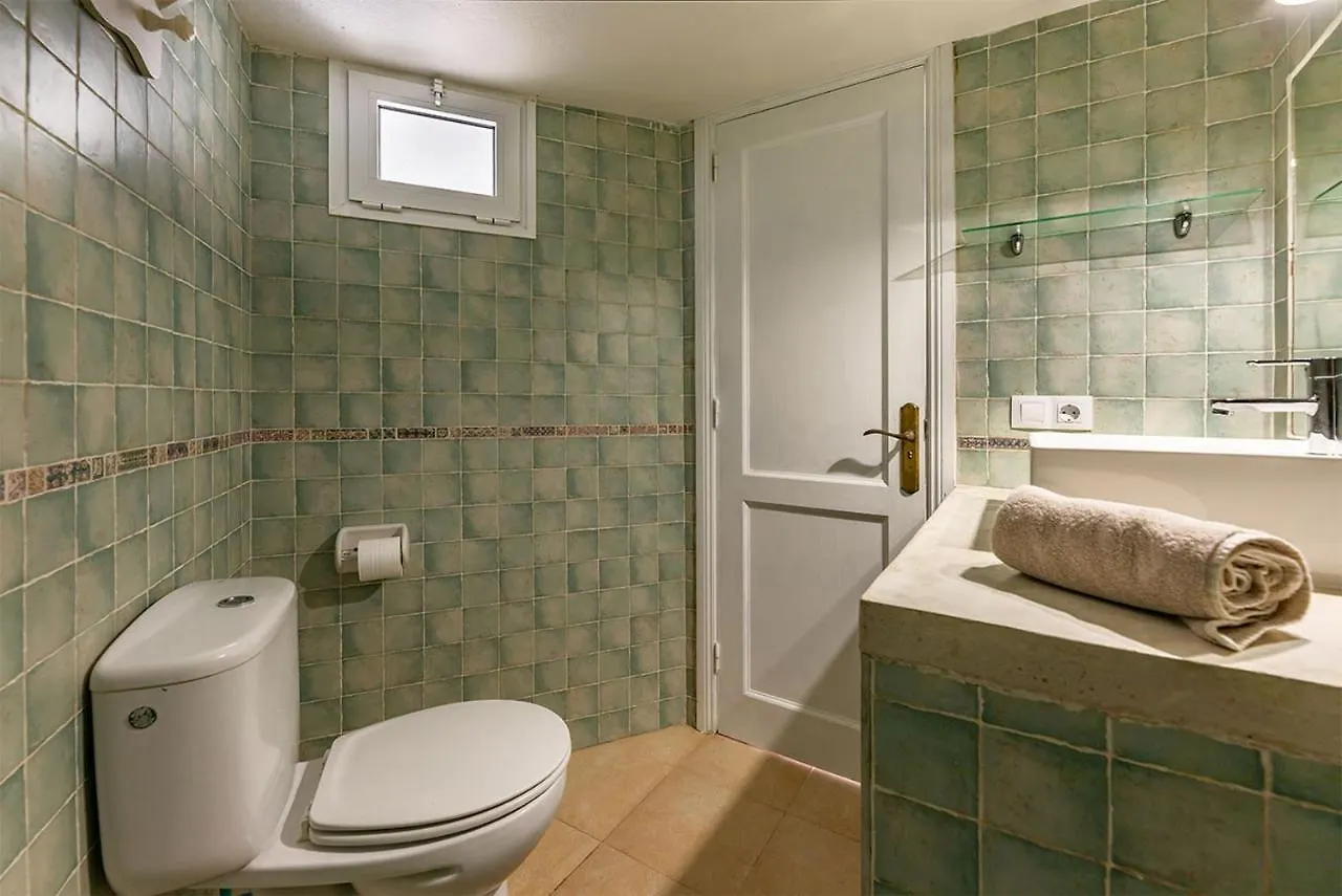Villa Corralejo Bay Beachfront Corralejo By Holidays Home 0*,  Spagna